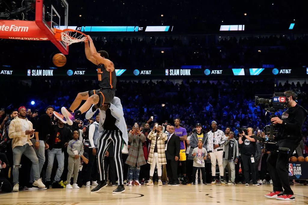 他顺利参加 他顺利参加